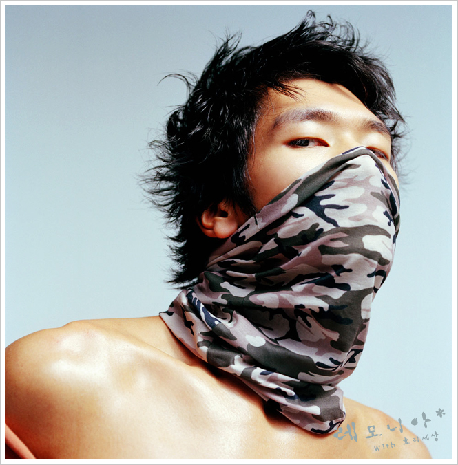 http://www.hyoleeworld.com/bbs/data/community_photo/bbfrjeansm13.jpg